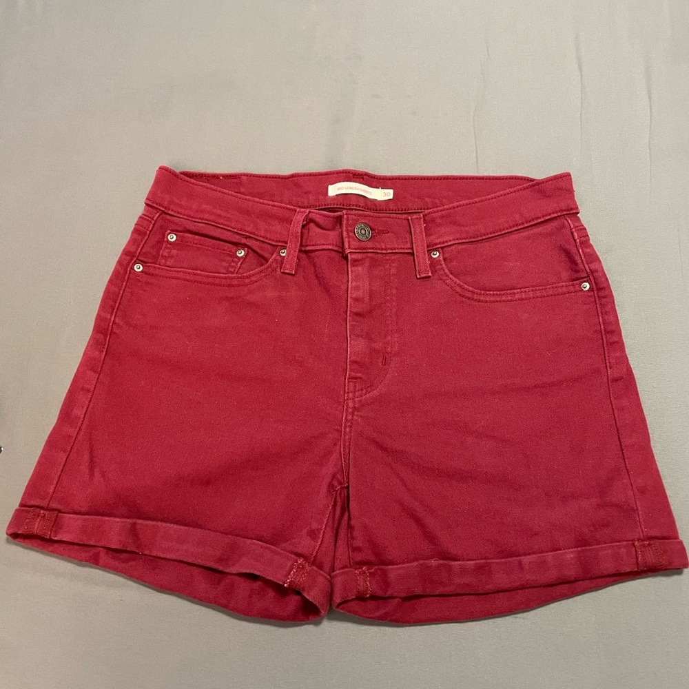 Levi's ❤️Mid Lenght Women's Cherry Red Jean Shorts, size 30 (EUC) - Picture 1 of 9